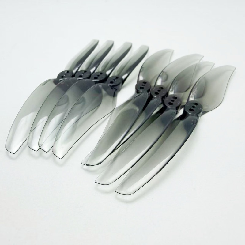 4Pairs Gemfan Hurricane 4024 2 - مراجعة Drone Tech Rc وسعره