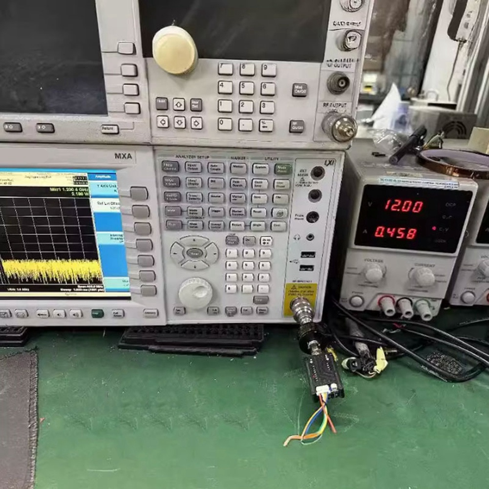 AS96-1.2G 2W VTX 8CH 2000Mw FP - مراجعة Rc Transmitter وسعره